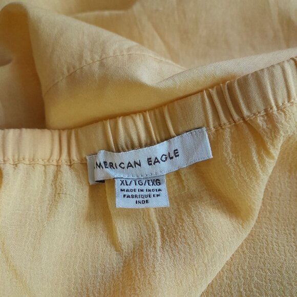 American Eagle Yellow Floral Embroidered Tank Top Size Extra Large - Picture 3 of 4